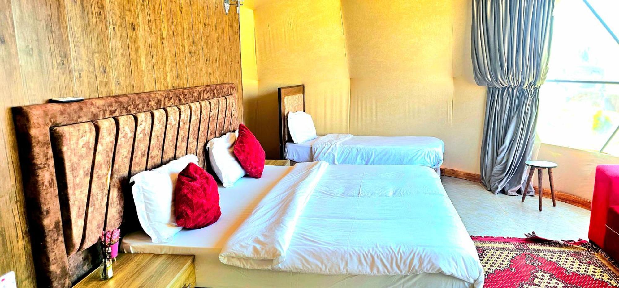 Titanic Camp Wadi Rum Exterior foto