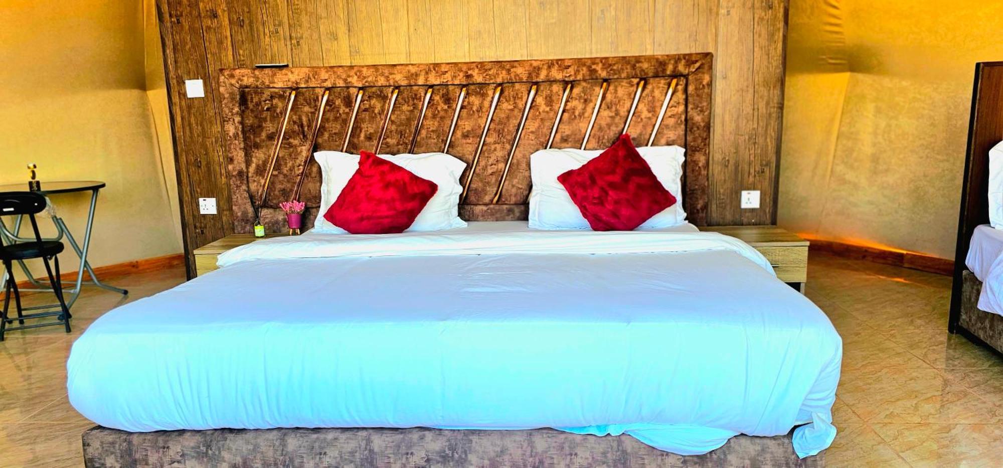 Titanic Camp Wadi Rum Exterior foto